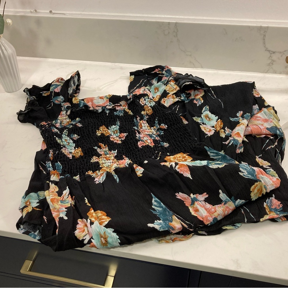 VICI dress size small